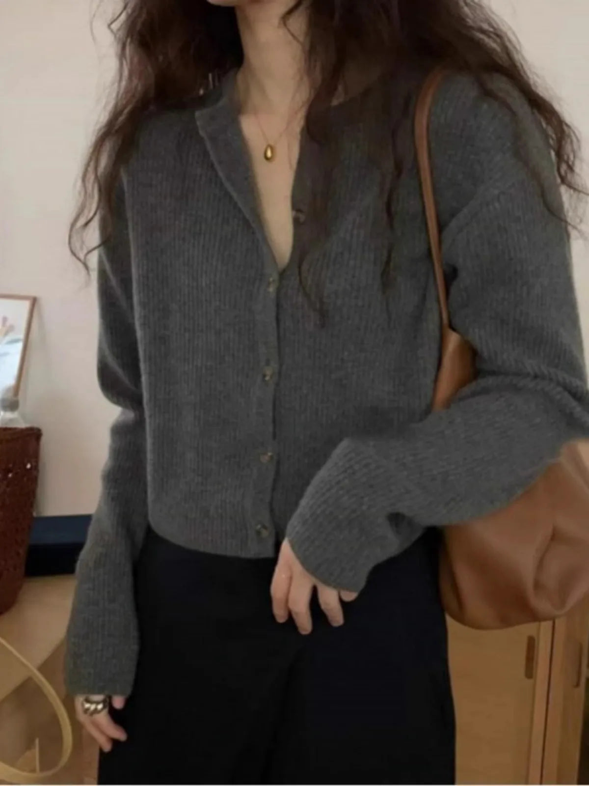 Fashion cashmere knitted cardigan women's sweater Spring and autumn Korean version of gray blouse loose short wool coat